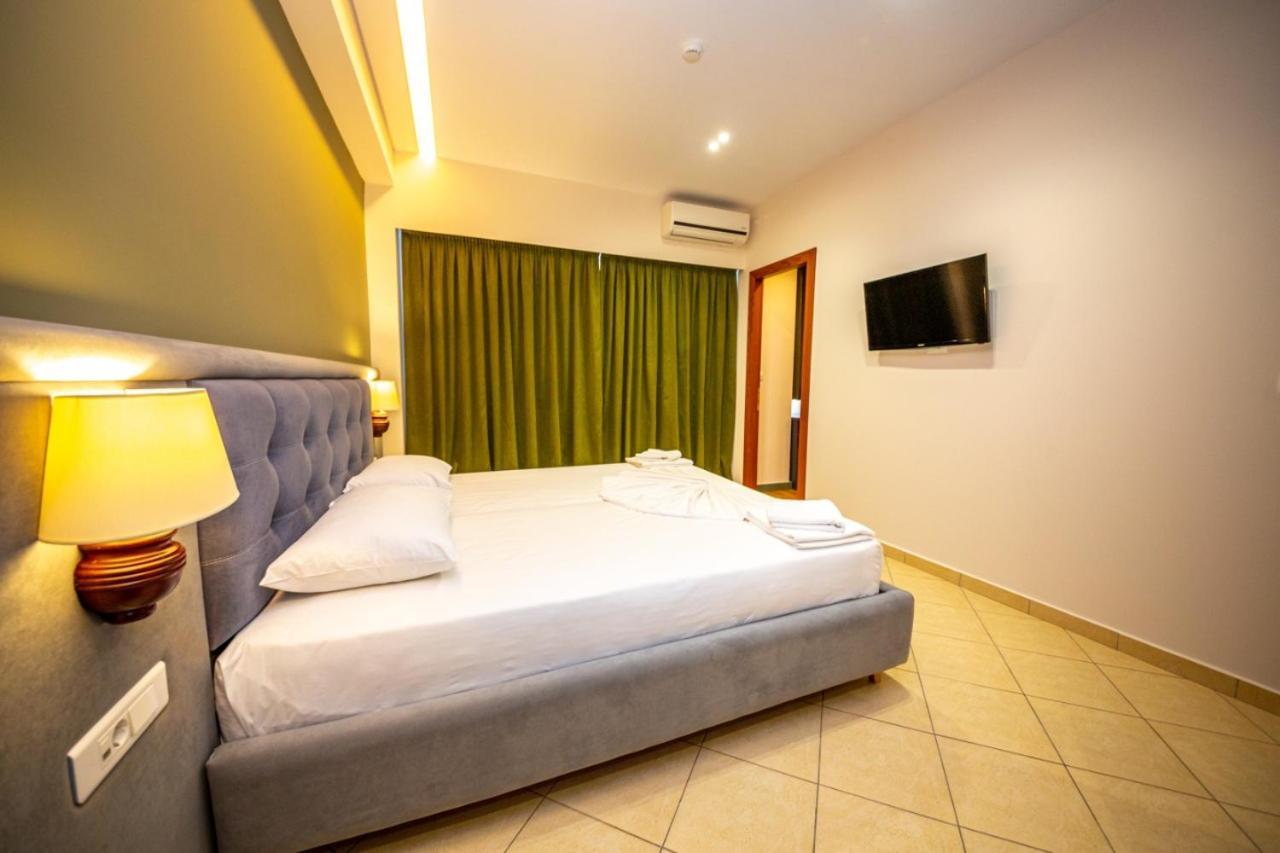 Hotel Vista Mare Ksamil Exterior photo